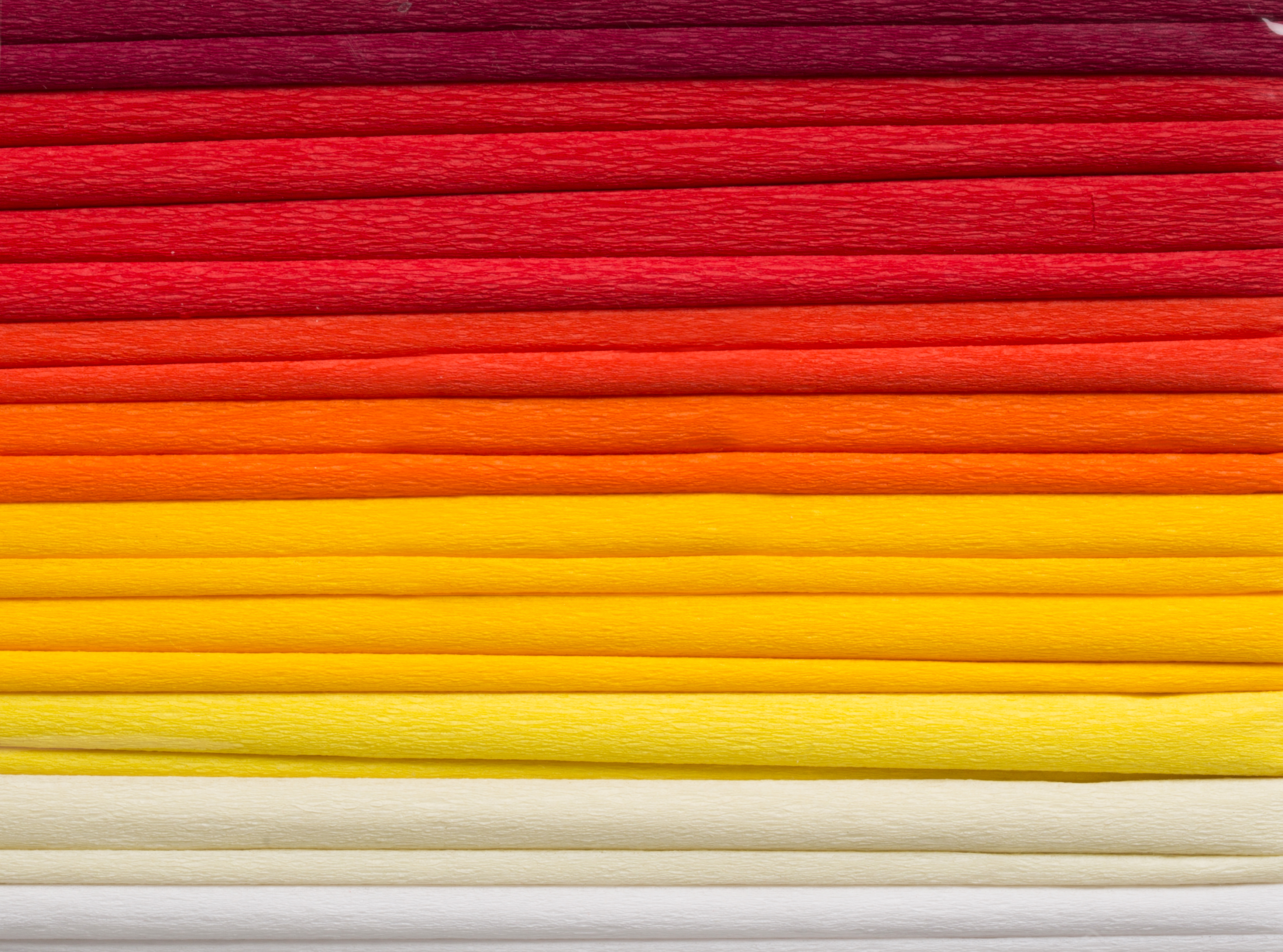 Bibuła marszczona 25x200 cm, 10 rolek, 8 kolorów | espryciarze.pl |Zgarnij ofertę!