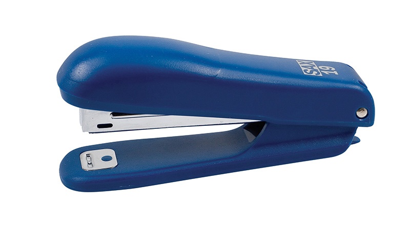 Zszywacz Sax19, zszywa do 10 kartek, zintegrowany rozszywacz, niebieski | espryciarze.pl |Zgarnij ofertę!
